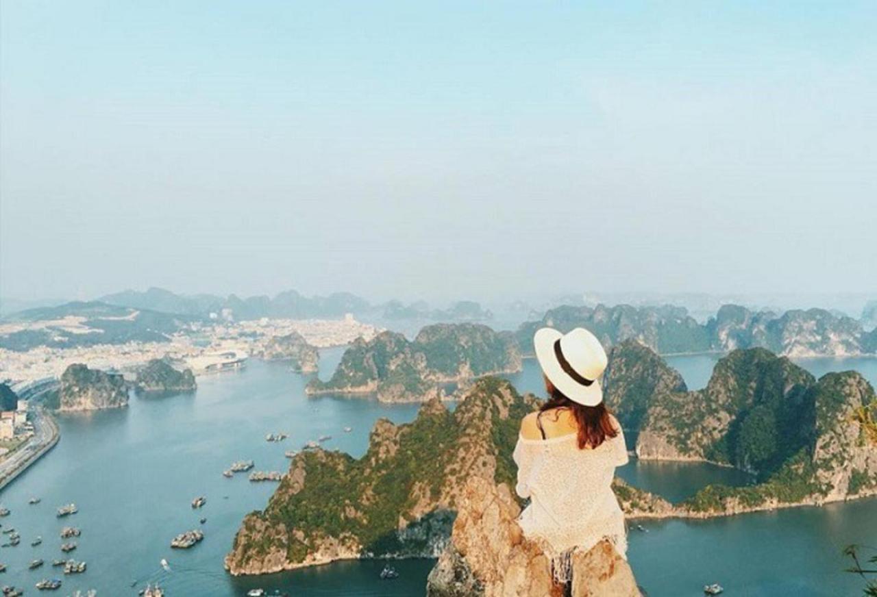 Song Kieu Hotel Ha Long Eksteriør billede
